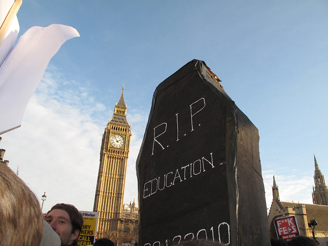 0E007B7D-CDFA-4BE3-BC50-F283AEF9A260